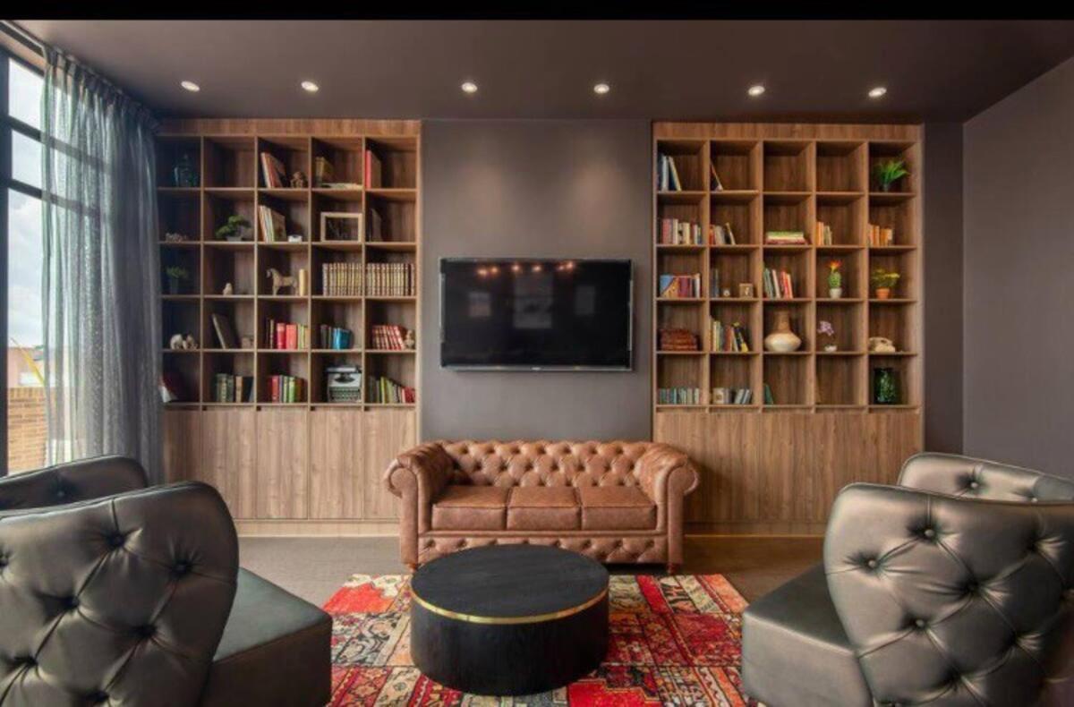 Luxury Apartment With Amenities In Chico Bogotá Eksteriør billede