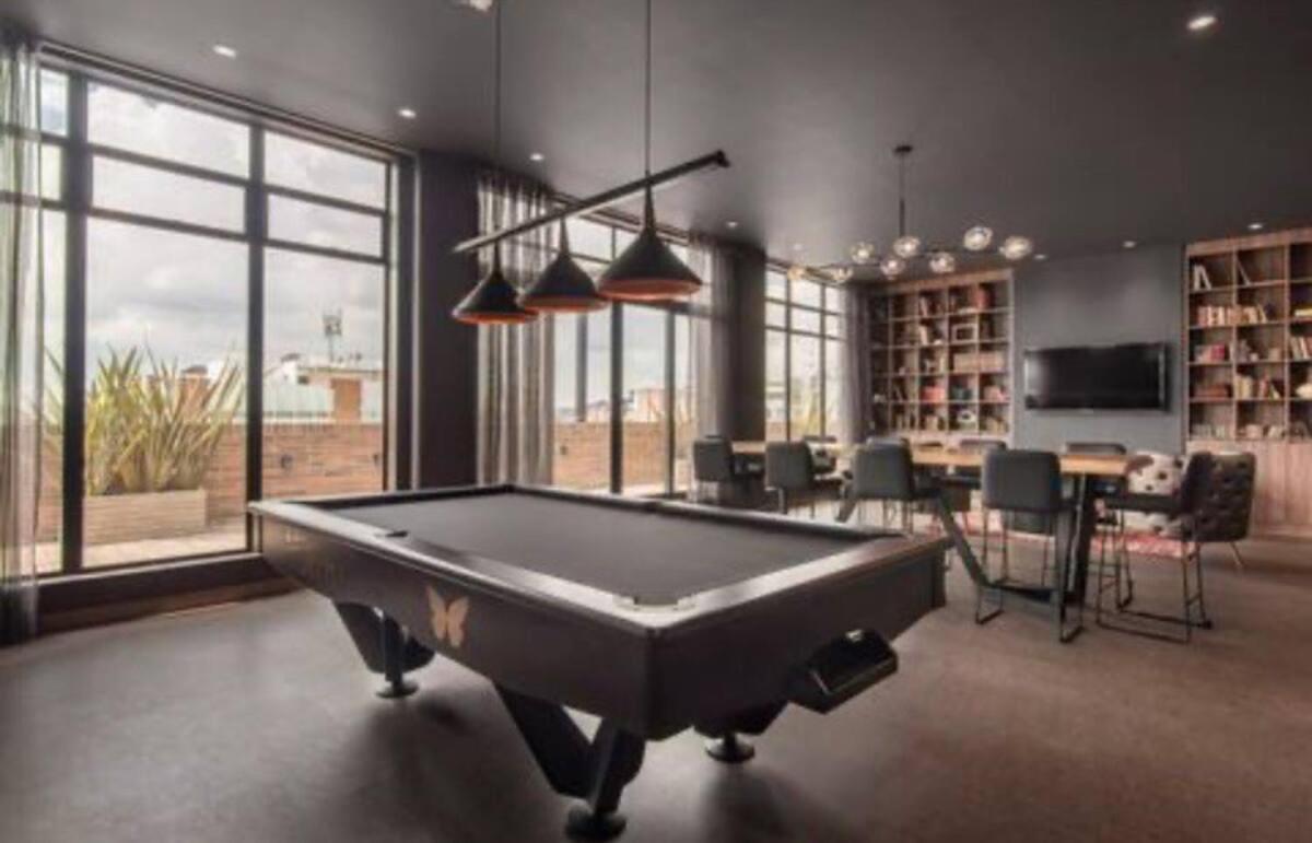 Luxury Apartment With Amenities In Chico Bogotá Eksteriør billede